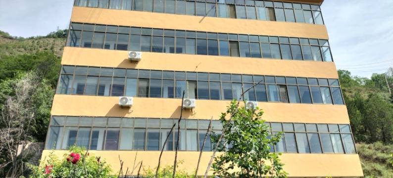 宕昌半山秋民宿图片