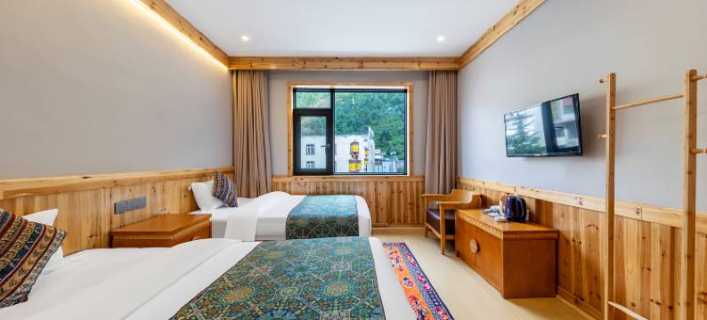 康定博贡噶民宿(318国道康定中学店)图片