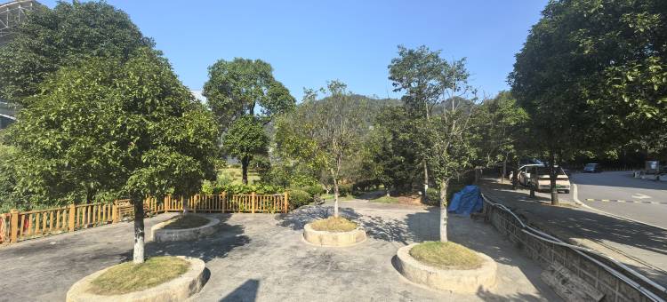 湘华电竞酒店(黔南师院万达广场店)图片