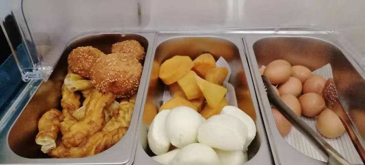 行唐县乐巢酒店图片