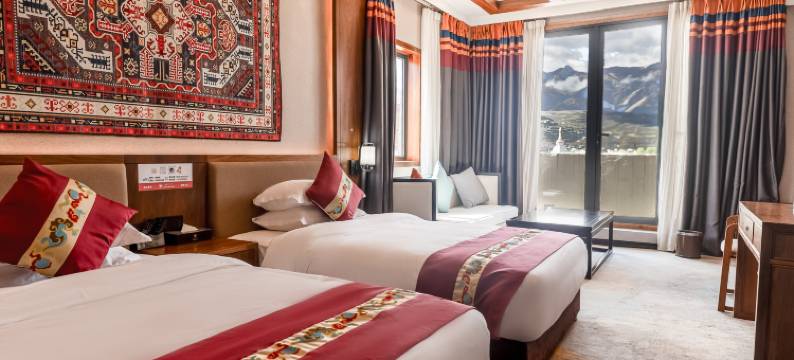 甘孜罗布林温泉酒店(格萨尔王城店)图片