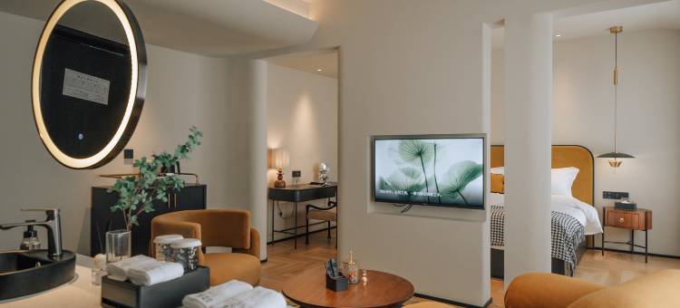 曼夕艺宿(乐山高铁站嘉兴路美食街店)图片