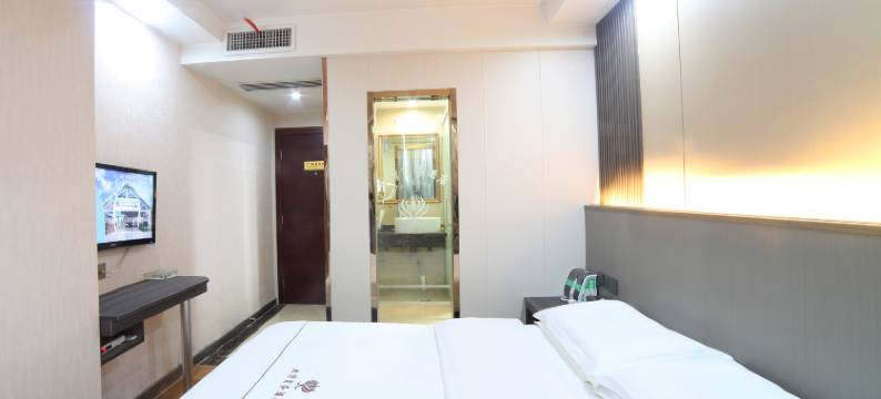 北湾酒店(六沟垅地铁站店)图片