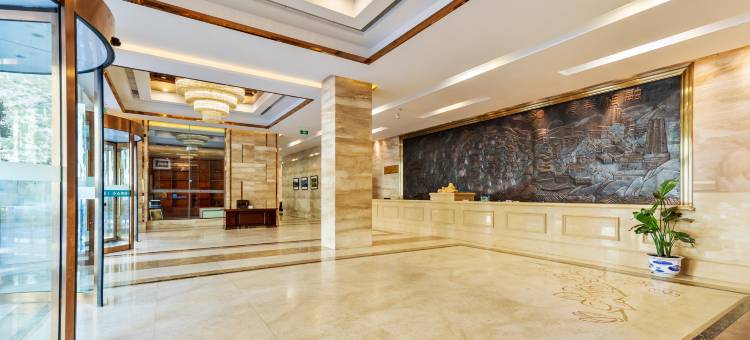 丹巴澜峰大酒店图片