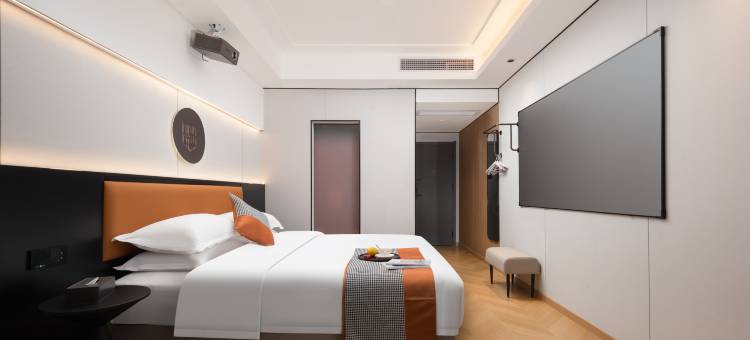 零壹电竞影音酒店(黄冈浠水客运站店)图片