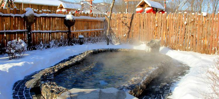 宾县九天池酒店(英杰风景区店)图片