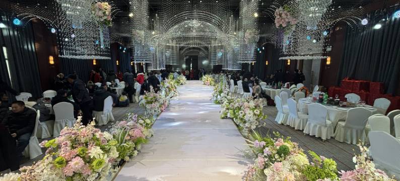 新县宾馆(鄂豫皖苏区首府革命博物馆店)图片