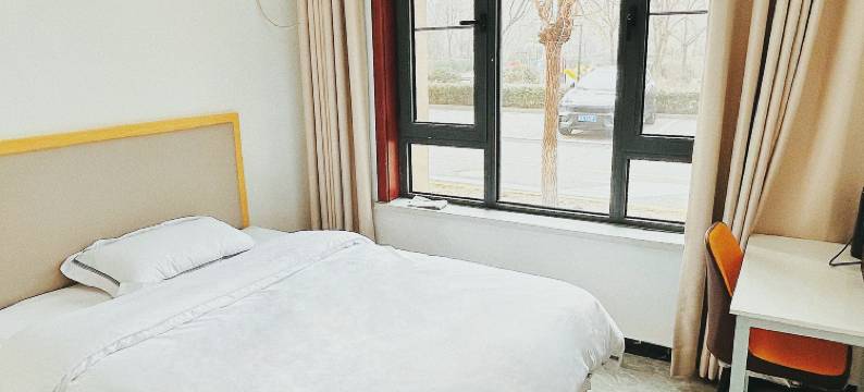 青橙民宿(滨海西站店)图片