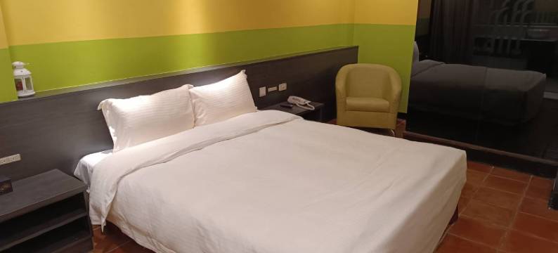 薇風情汽車旅館(湖內館)图片