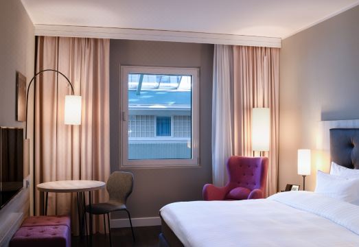 Radisson Blu Hotel, Bremen Hotel Overview