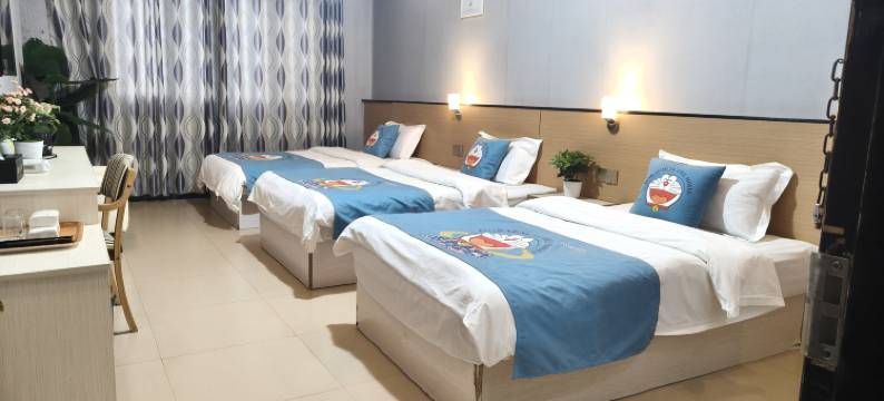 黄姚古镇缤纷假日酒店图片