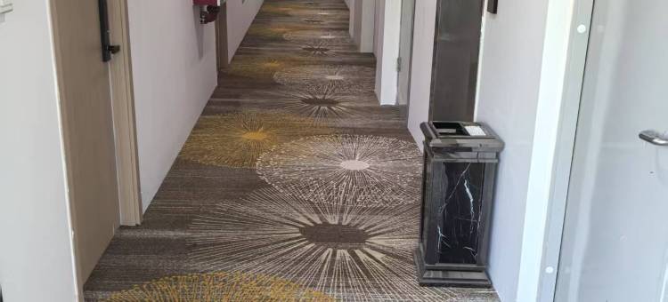 金隅丽港宾馆(喜德来商业广场店)图片