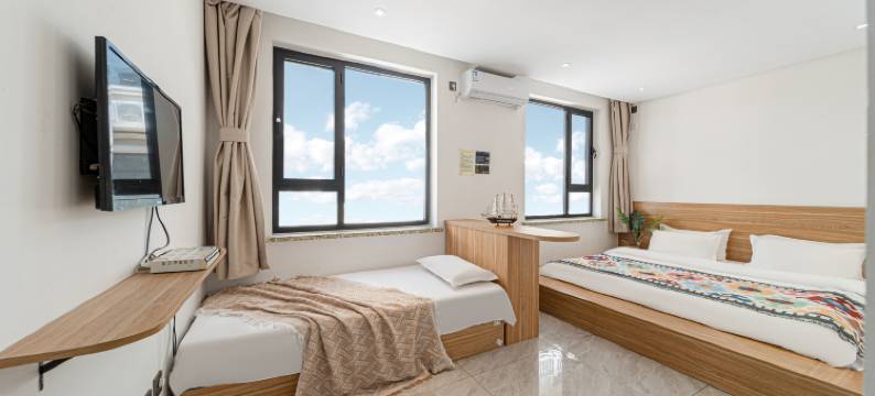 CasaMia·卡萨米亚·临海印象酒店(北戴河区刘庄夜市街店)图片