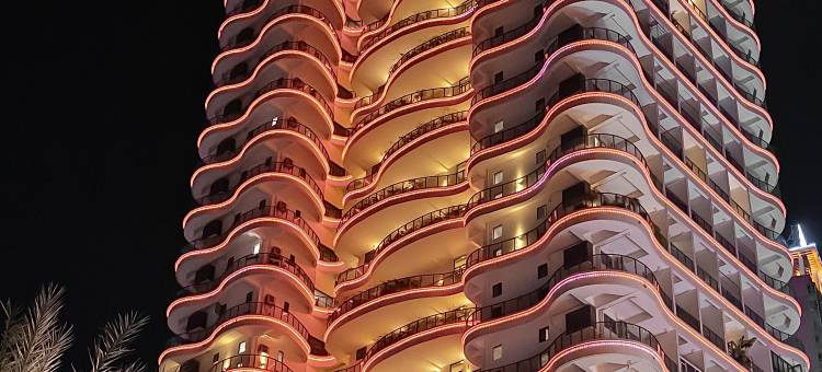 丰顺罗孚空中温泉公寓(电声路店)图片