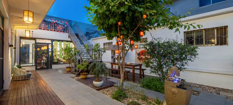 曲阜萱苏驿民宿(三孔景区店)图片