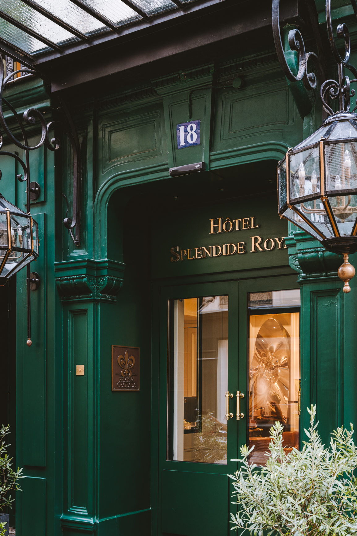 Hotel Splendide Royal Paris - Relais & Châteaux Over view