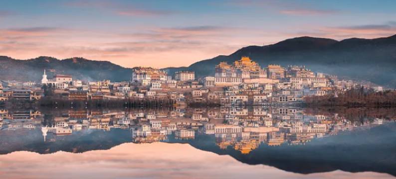 浩瑞・香庭丨DREAMWORLDS•SERENITY空间•山语酒店(独克宗古城店)图片