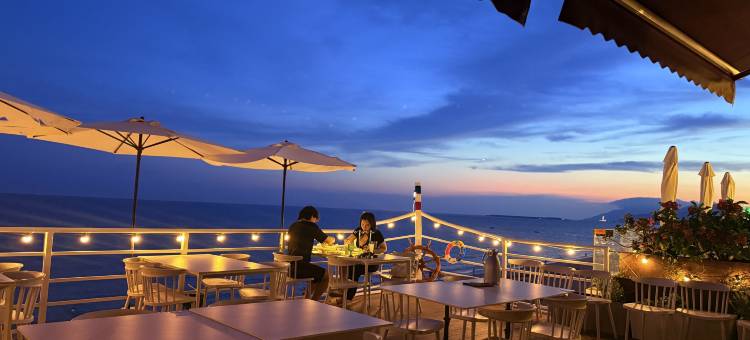 三亚十步海岸海景民宿(SANTA LUCIA店)图片