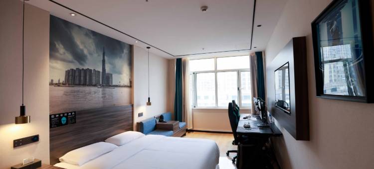 雷神电竞酒店(济宁金乡步行街店)图片