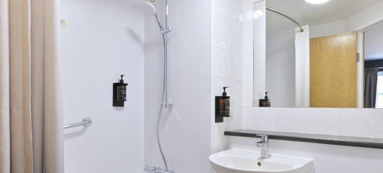 Travelodge Watford Central图片