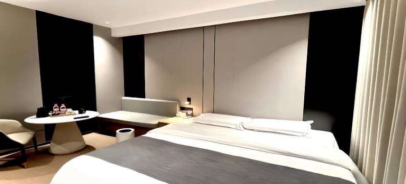 佛山军园轻奢酒店(广佛智城店)图片