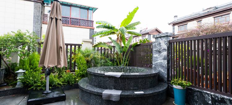 建全・茶韵香澜｜智能私汤庭院度假民宿(茶马古城店)图片
