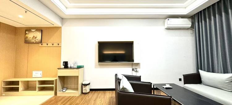 天鸿大酒店(滕州火车站店)图片