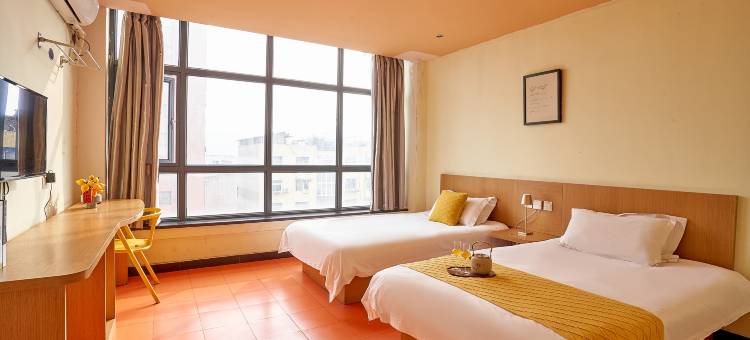 乐8连锁酒店(蚌埠火车站店)图片