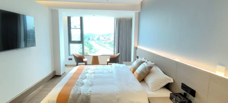 灵山五利江景大酒店(武利镇汽车站店)图片