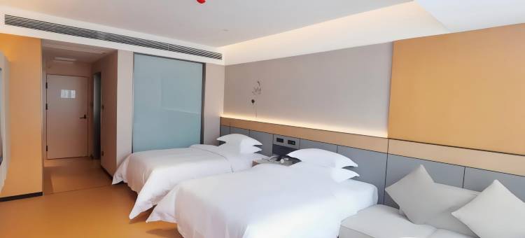 玛多伦酒店(昭觉火把广场店)图片