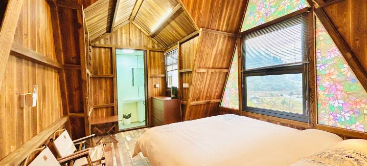 施秉星云小屋(军团黑冲战斗遗址店)图片