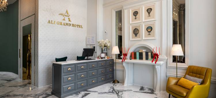 阿里大酒店(Ali Grand Hotel)图片