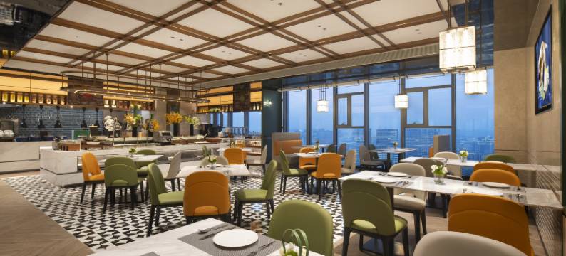 郑州东站希尔顿欢朋酒店图片