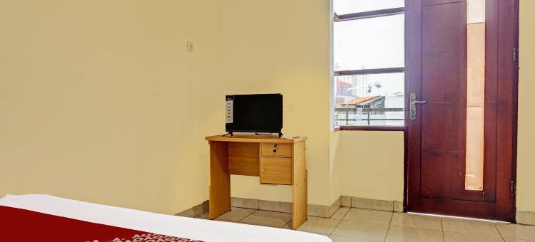 Hotel O J&b Rooms Tomang图片