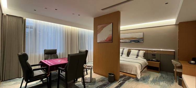 九号假日酒店图片