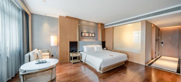 贵阳北京路贵医地铁站君亭酒店图片