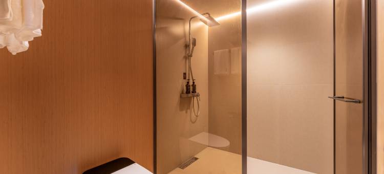 欢朵•云屿丨DREAMWORLD•SERENITY艺术酒店(南昌西站国博地铁站店)图片