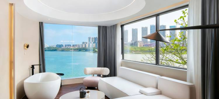 南宁乐壳水畔酒店(万象城方特东盟神画店)图片