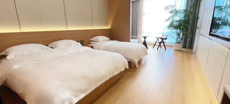 东达正辉酒店(包头金街店)图片