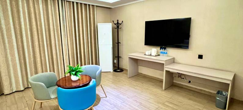 吐鲁番臻品酒店(麦西莱甫广场店)图片