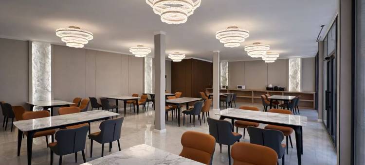 万好·华夏大酒店(阿拉套广场国家博物馆华人酒店)(Bishkek Silk Road Huaxia Luxury Serenity Hotel (Alatau Square National Museum Branch))图片