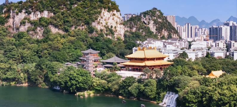 ECHENG丨怡程酒店(柳州五星步行商业街银泰城店)图片