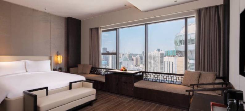 兰州中山林茂御酒店(张掖路步行街正宁路夜市店)图片