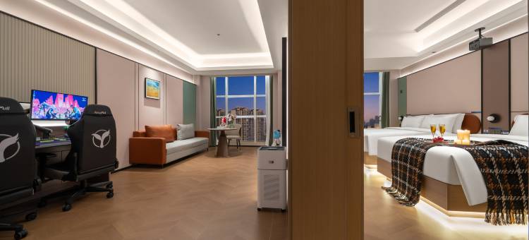 叶与晨电竞电影酒店(定州站中山公园店)图片