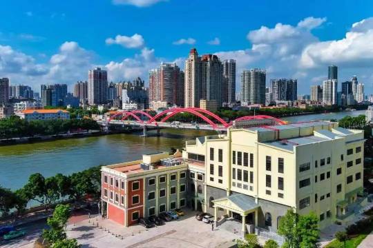 广州华厦大酒店(北京路步行街海珠广场地铁站店)图片