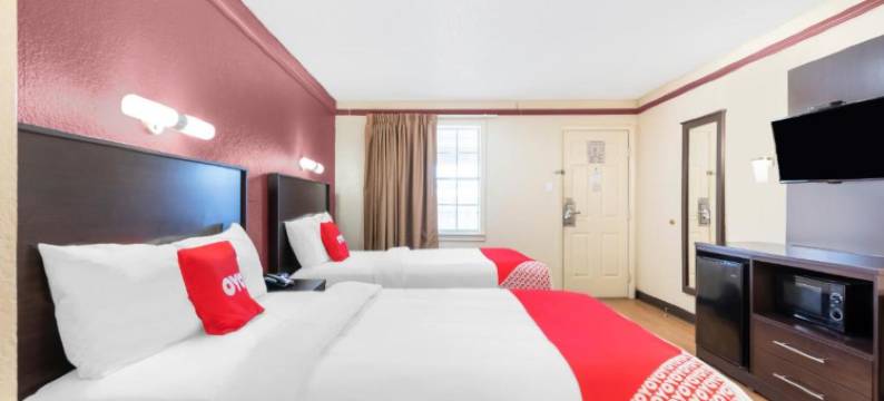 OYO塔尔萨北谢里登路机场酒店(OYO Hotel Tulsa N Sheridan Rd & Airport)图片