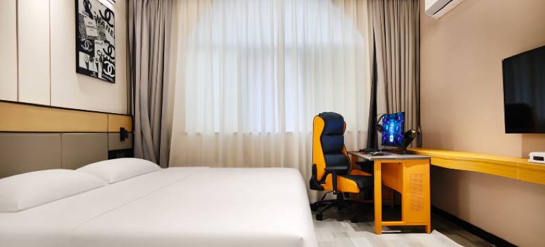 亚信电竞酒店(金城江站店)图片