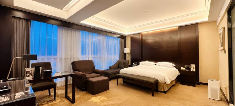 扬州泰润大酒店(万达广场江都火车站店)图片