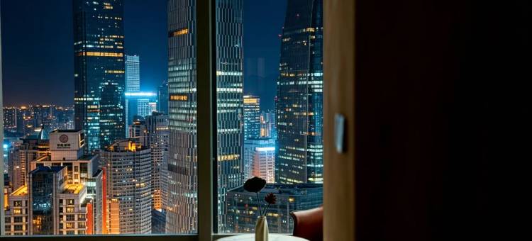 重庆之巅·云端江景69th Sky(解放碑洪崖洞店)图片