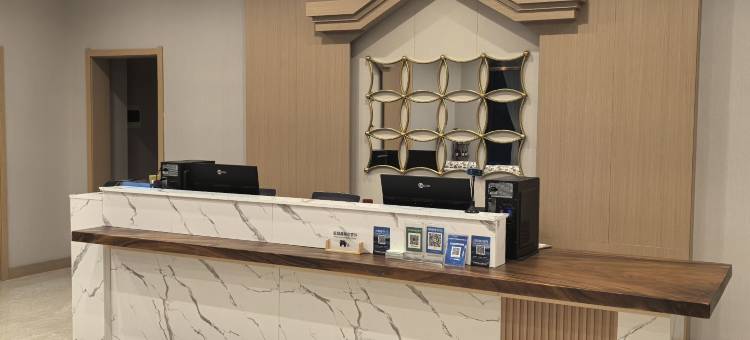 额尔古纳聚缘大酒店(额尔古纳湿地景区店)图片